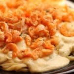 Linguine com camarão ao molho de queijo – sem lactose, glúten e ovos